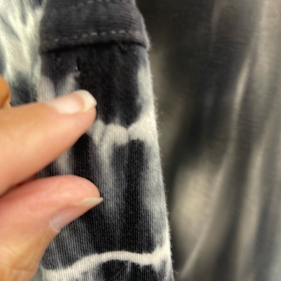 Rock‎ & Republic Black and White Tie Dye convertible Shirt 100% Cotton women’s M - Picture 2 of 8